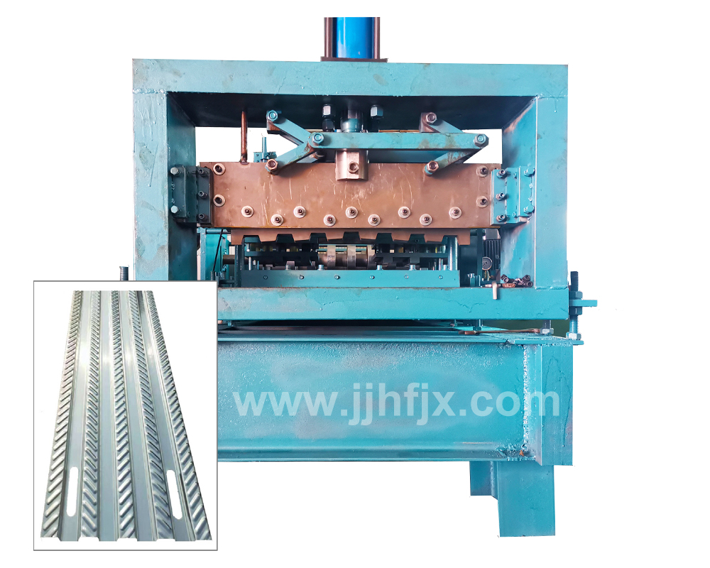 施工防滑鋼踏板機(jī)械